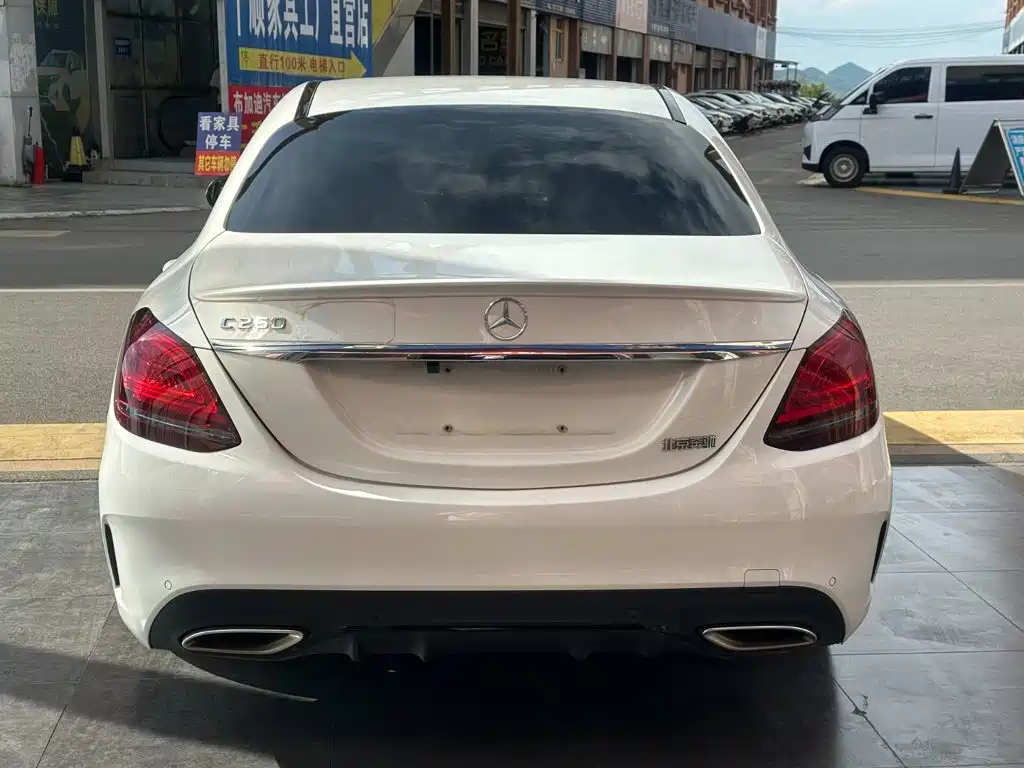 Mercedes-Benz C-Class 2021