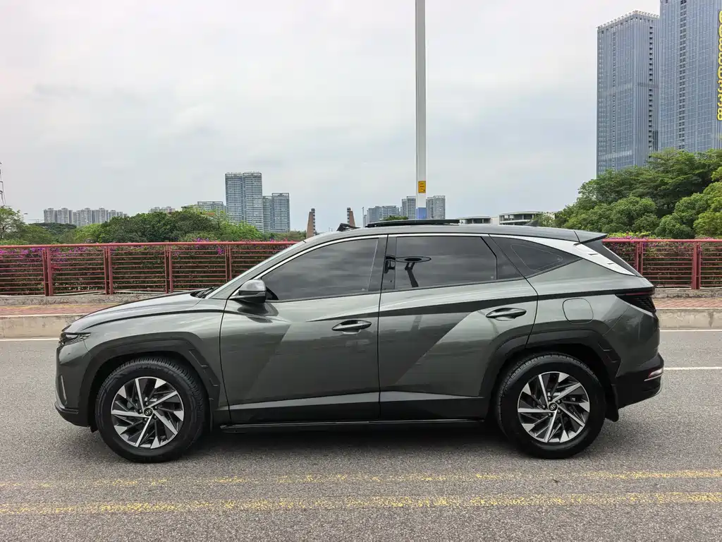 Hyundai Tucson 2021 — фото 23