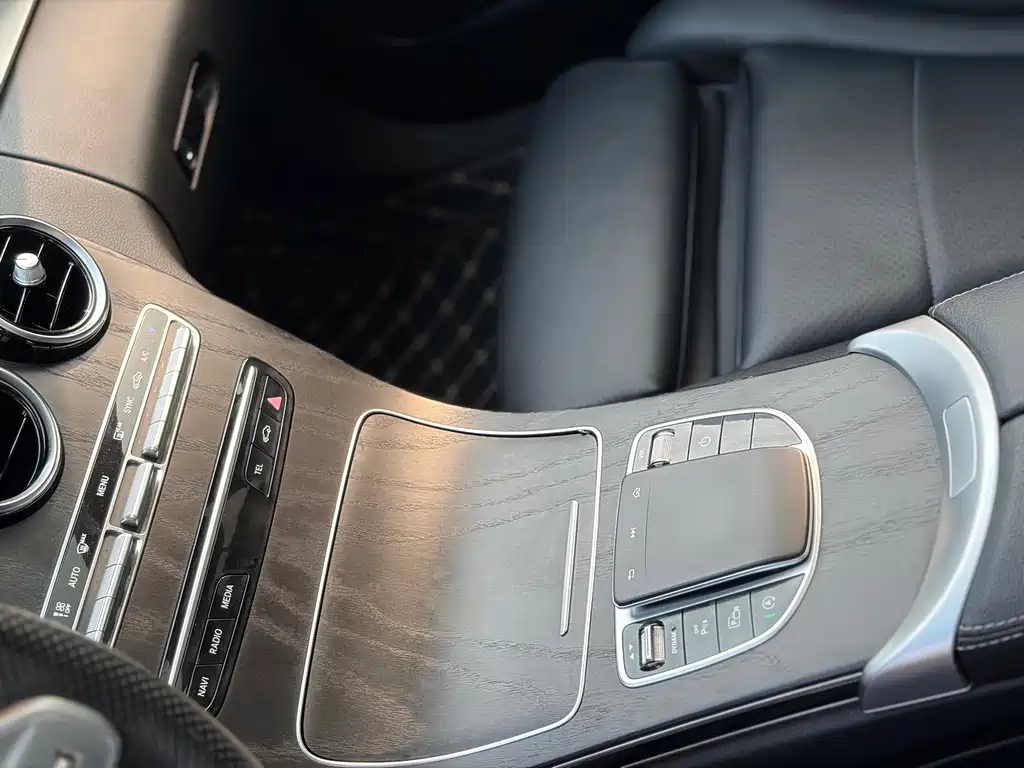 Mercedes-Benz C-Class 2020 — фото 14