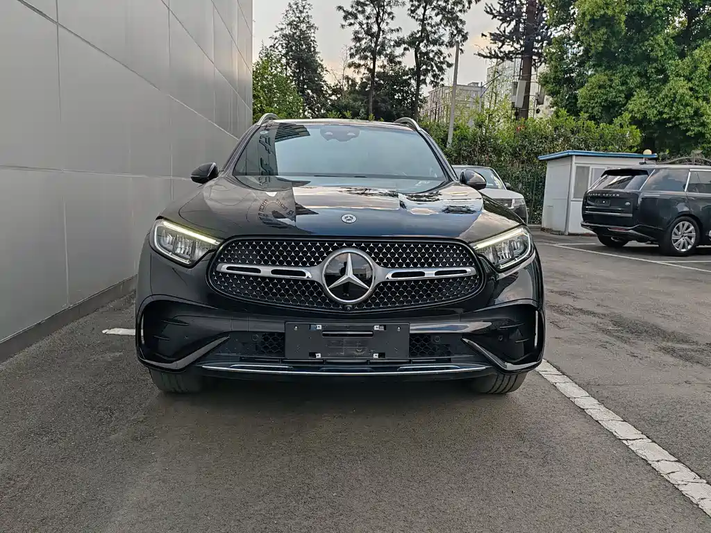 Mercedes-Benz GLC EV 2024 — фото 2