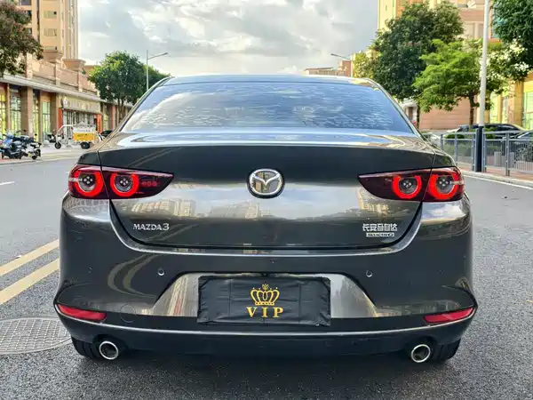 Mazda 3 Axela 2021