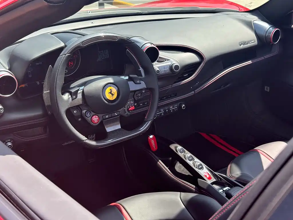 Ferrari F8 2023 — фото 4