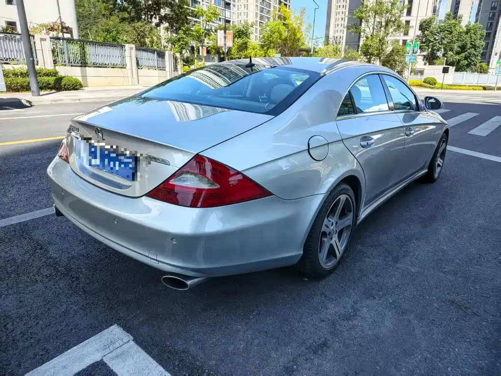 Mercedes-Benz CLS 2007 — фото 2