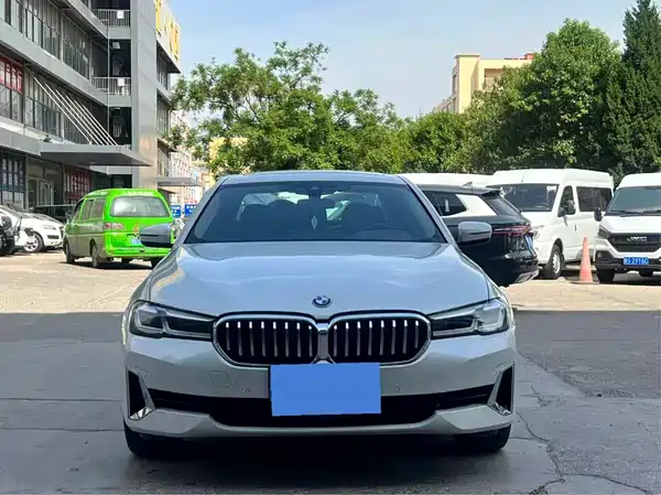 BMW 5 Series 2022