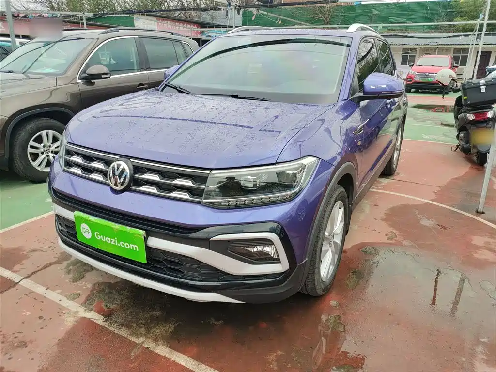 Volkswagen T-Cross 2020 — фото 1