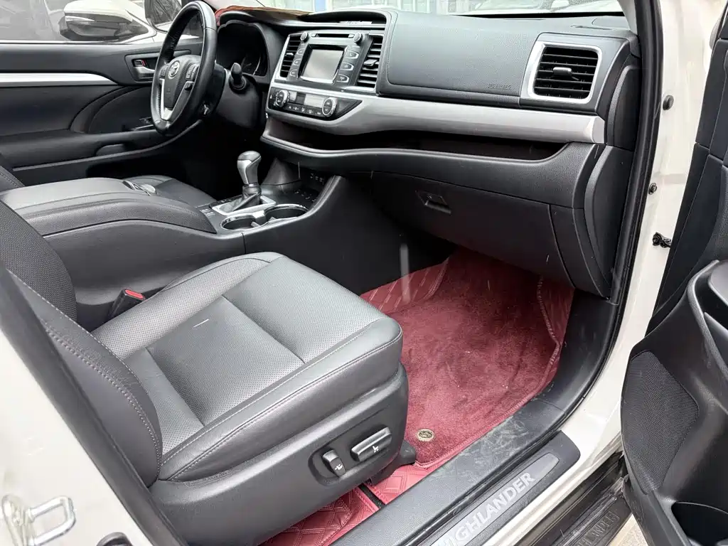 Toyota Highlander 2019 — фото 15