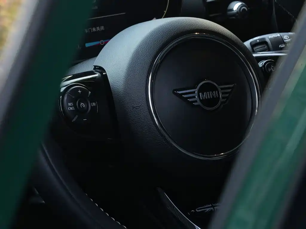 MINI Clubman 2020 — фото 28