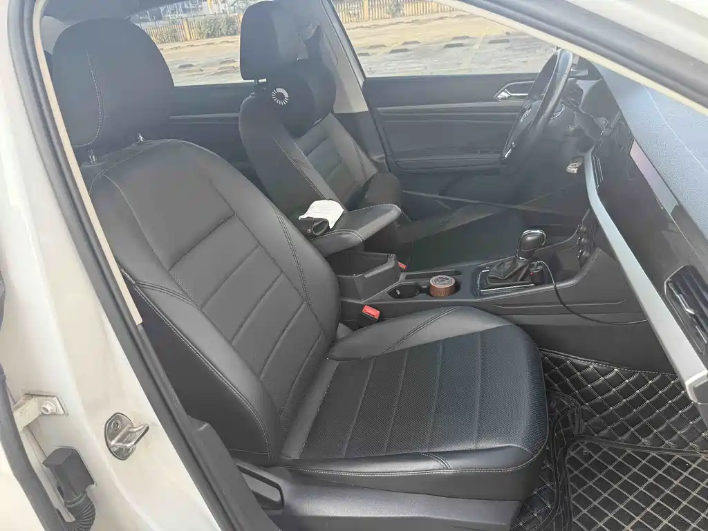 Volkswagen Lavida Pure Electric 2020 — фото 9