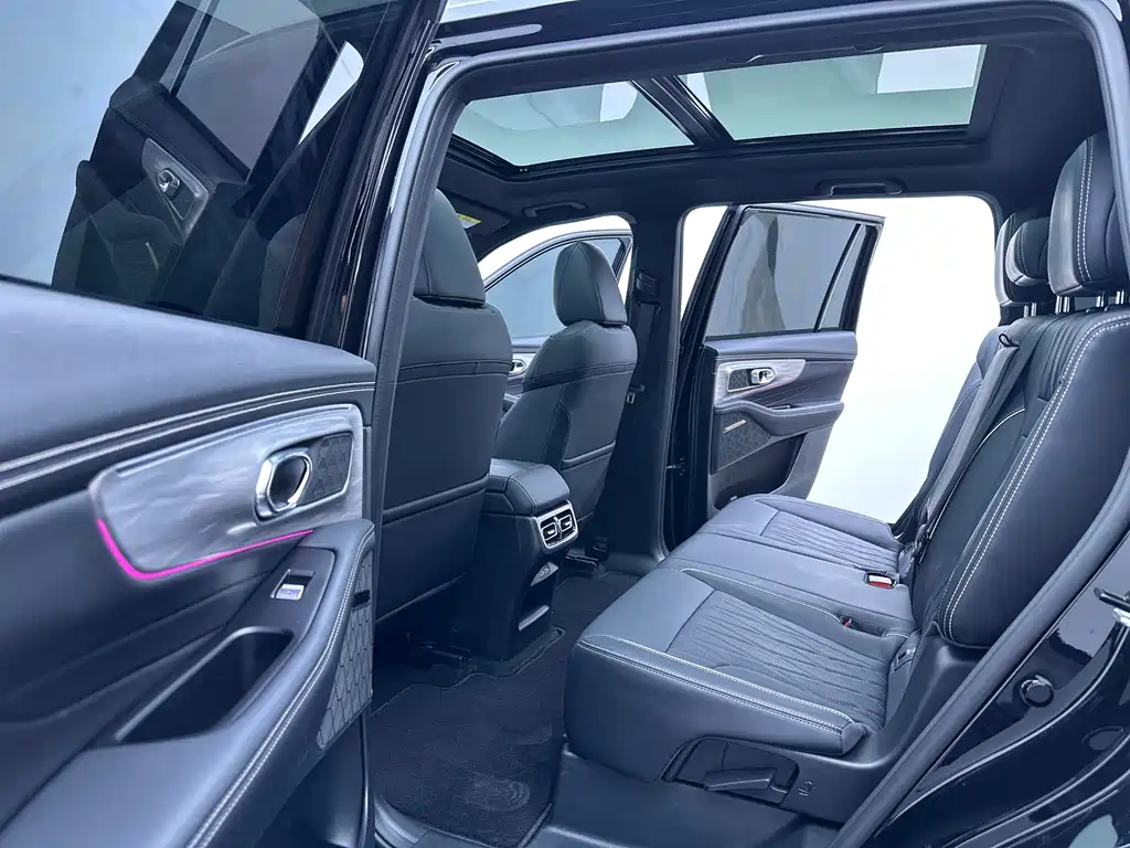 GAC Motor Trumpchi GS8 2025 — фото 21