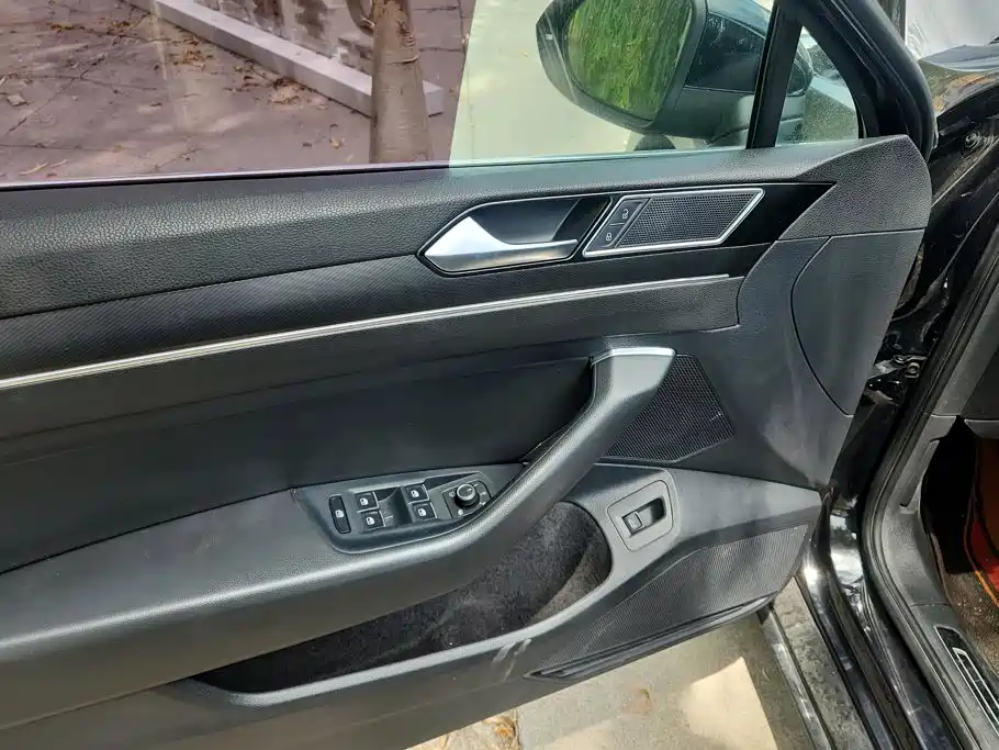 Volkswagen Magotan 2021