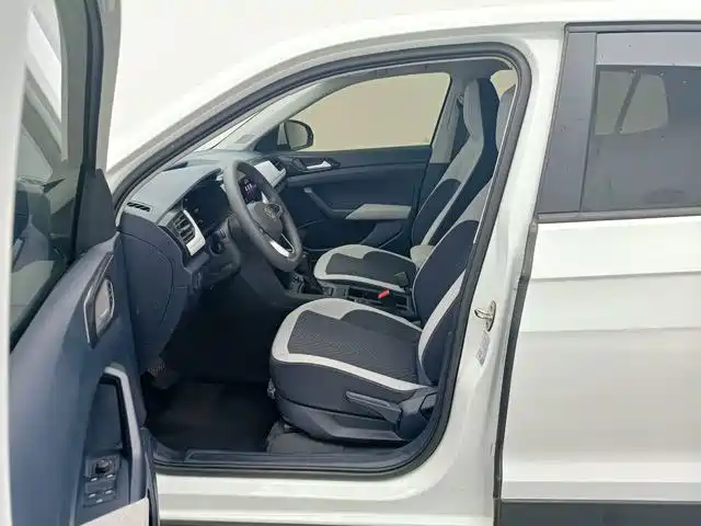 Volkswagen Tharu 2025