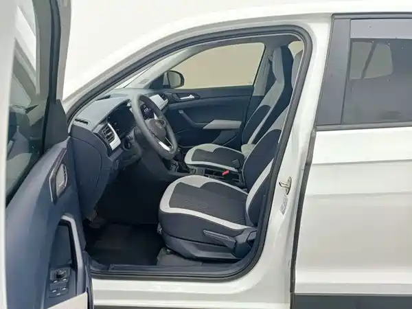 Volkswagen Tharu 2025