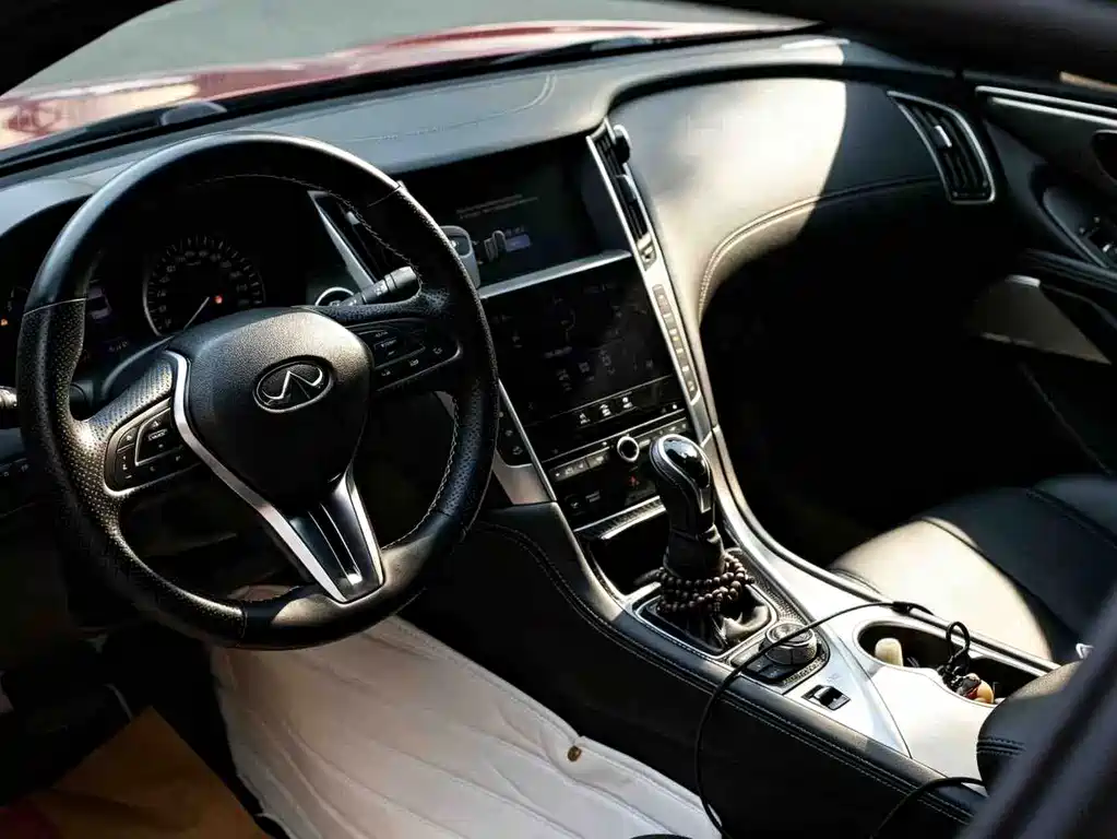Infiniti Q60 2018 — фото 7