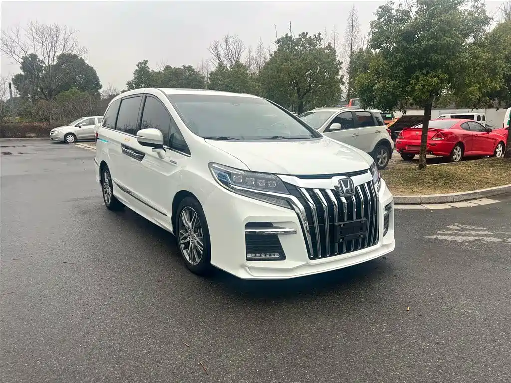 Honda Elysion 2019