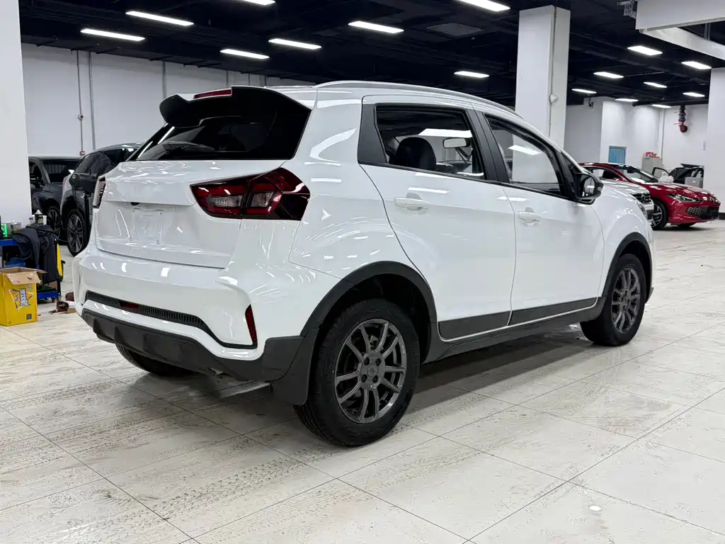 Geely Vision X3 2022