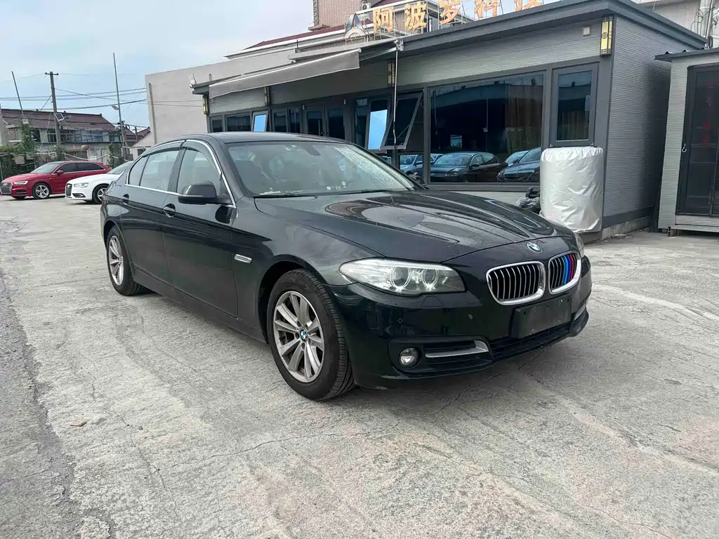 BMW 5 Series 2016