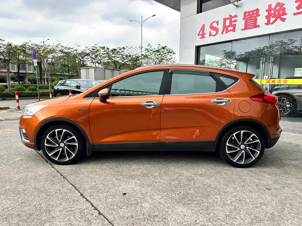 Geely Emgrand GS 2016 — фото 7