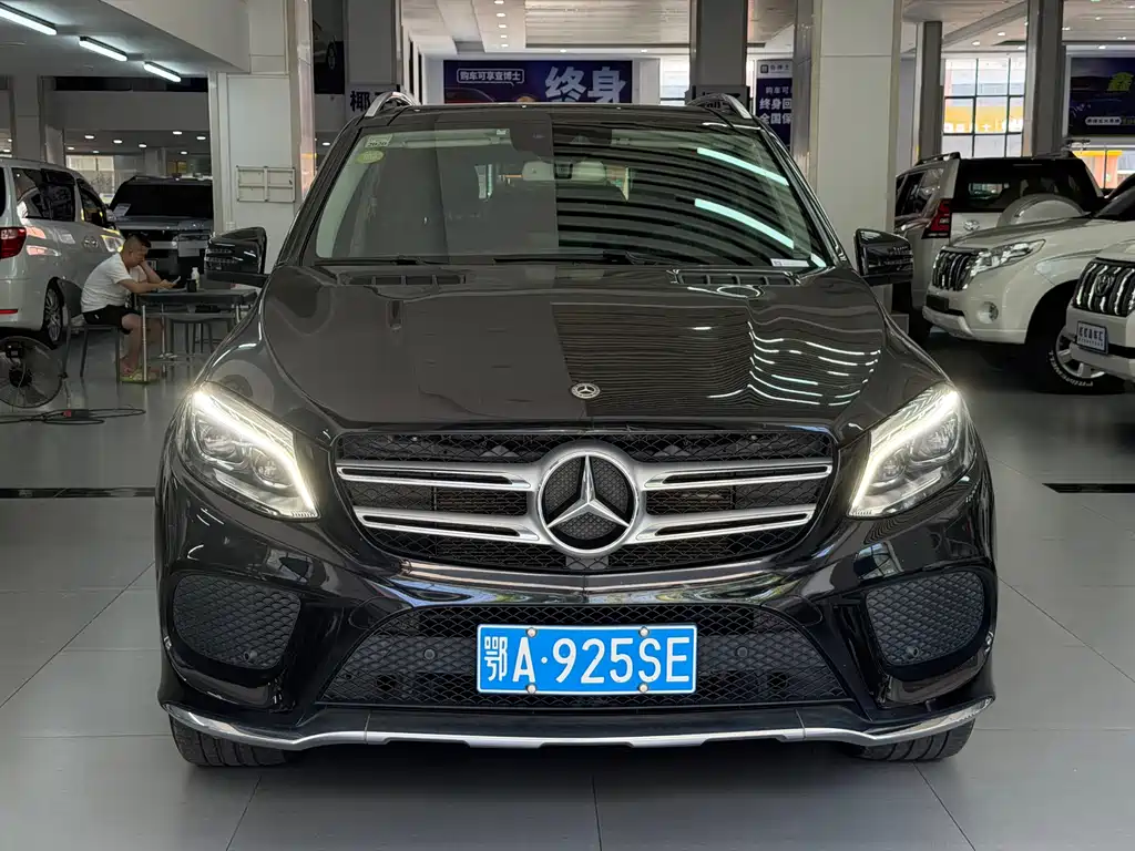 Mercedes-Benz GLE 2018