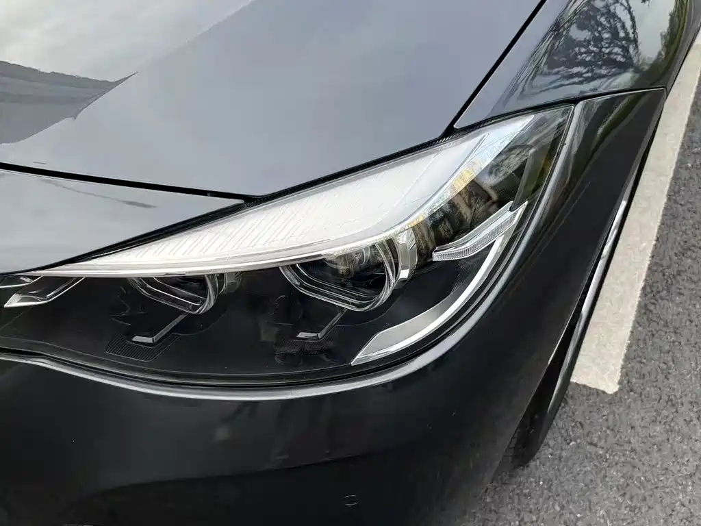 BMW 3 Series GT 2019 — фото 19