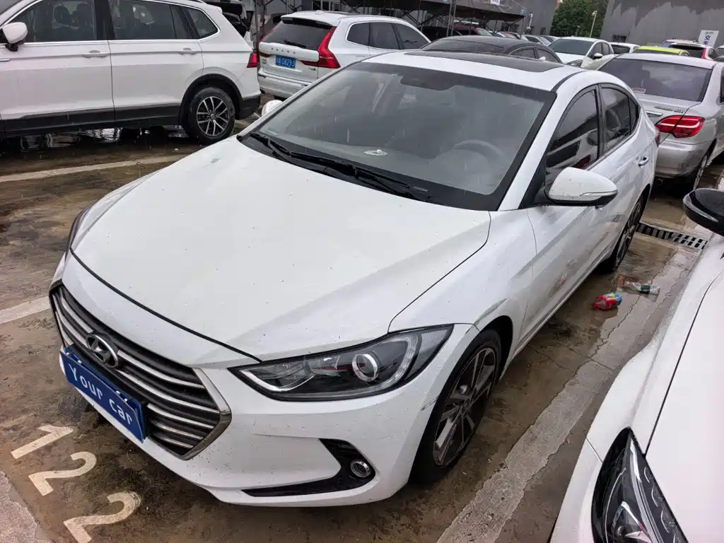 Hyundai Celesta 2017 — фото 1