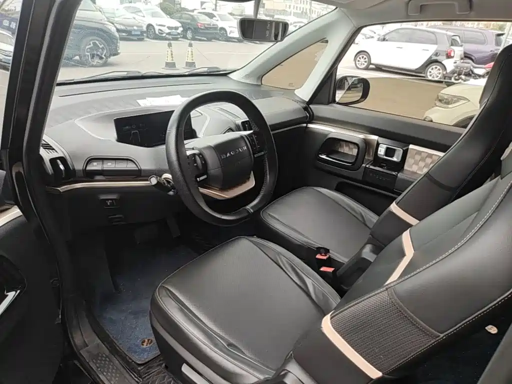 Baojun Kiwi EV 2022 — фото 16