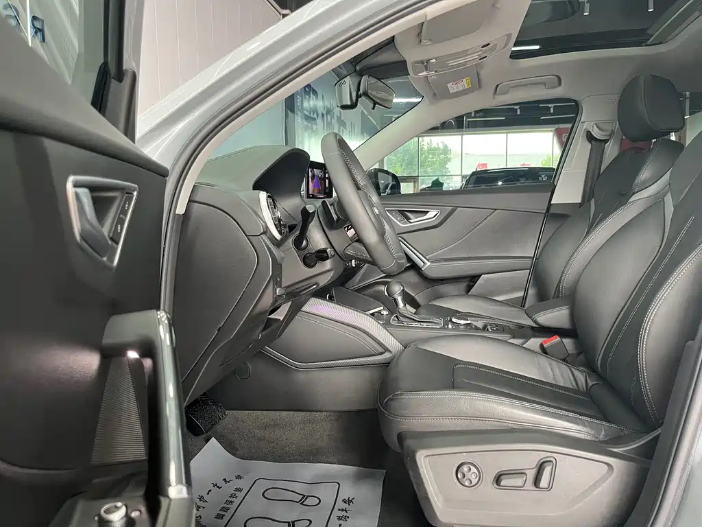 Audi Q2L 2022
