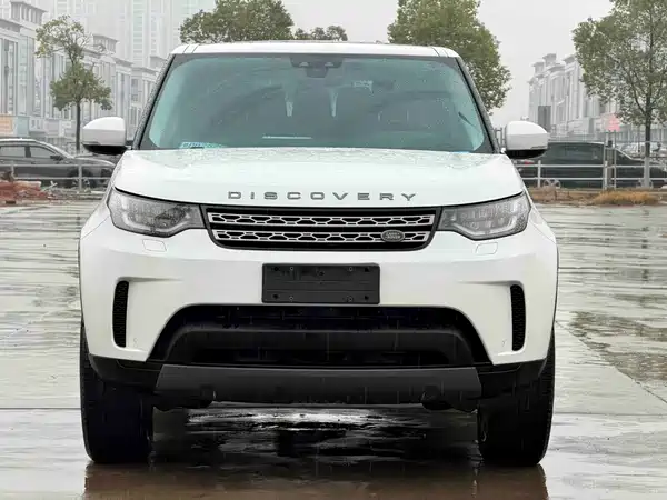 Land Rover Discovery 2020