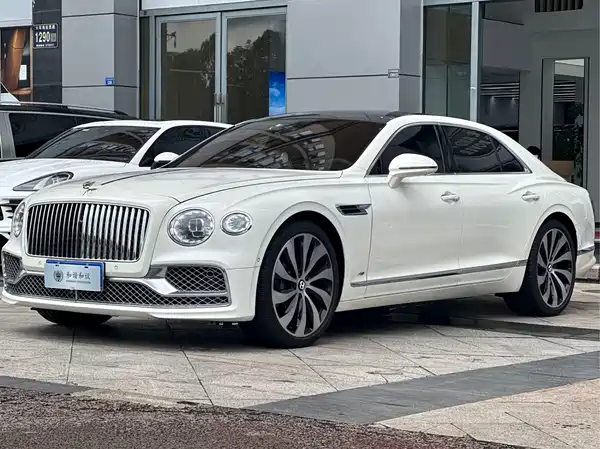 Bentley Flying Spur 2022