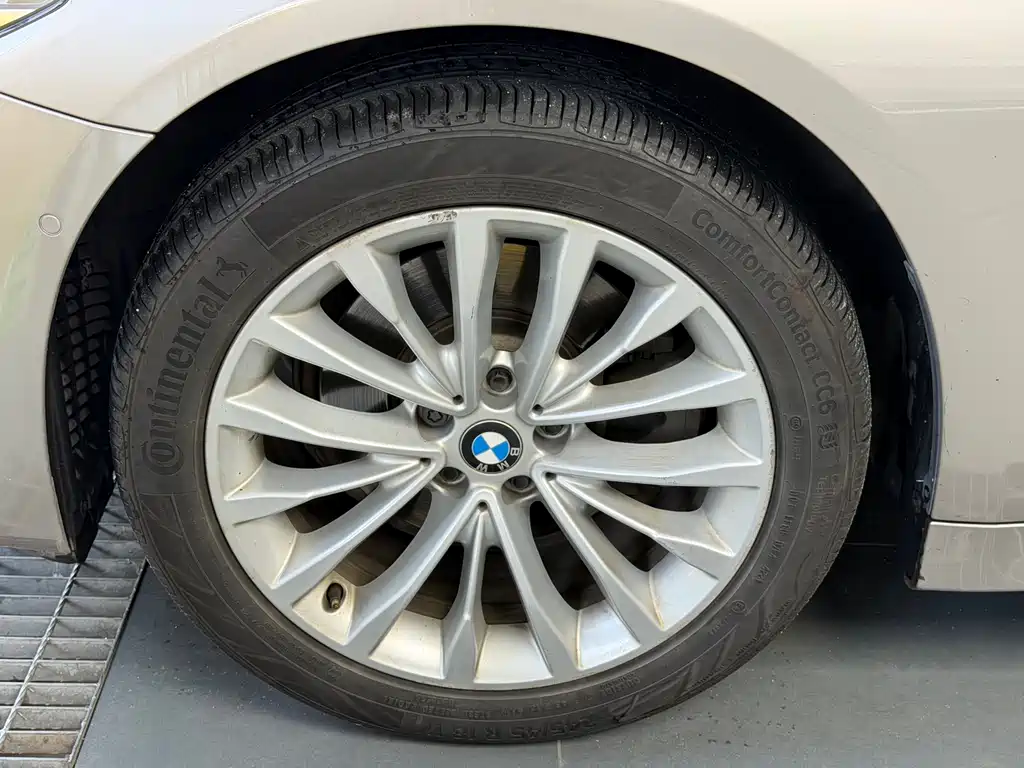 BMW 5 Series 2018