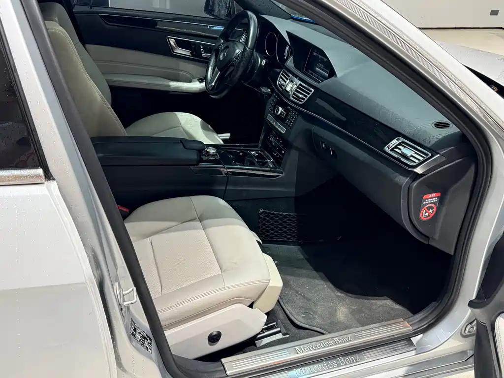 Mercedes-Benz E-Class 2014 — фото 15