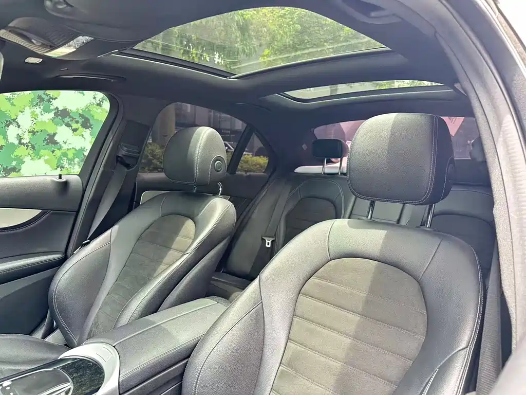 Mercedes-Benz C-Class 2019 — фото 10