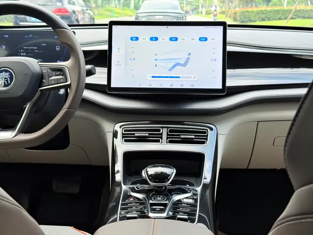 BYD Qin PLUS 2023 — фото 14