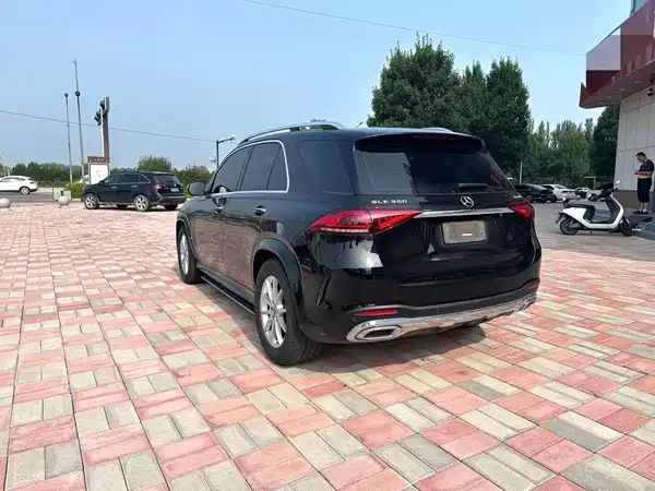 Mercedes-Benz GLE 2021