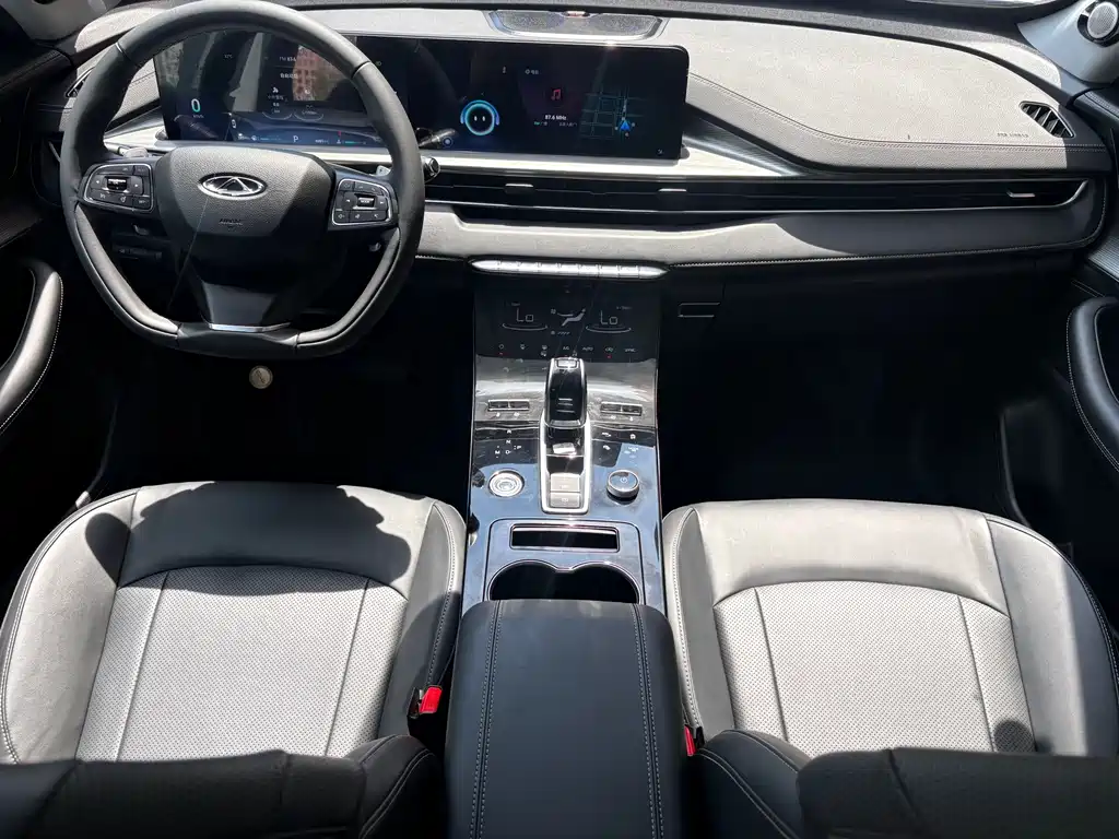 Chery Tiggo 8 PLUS 2023 — фото 10