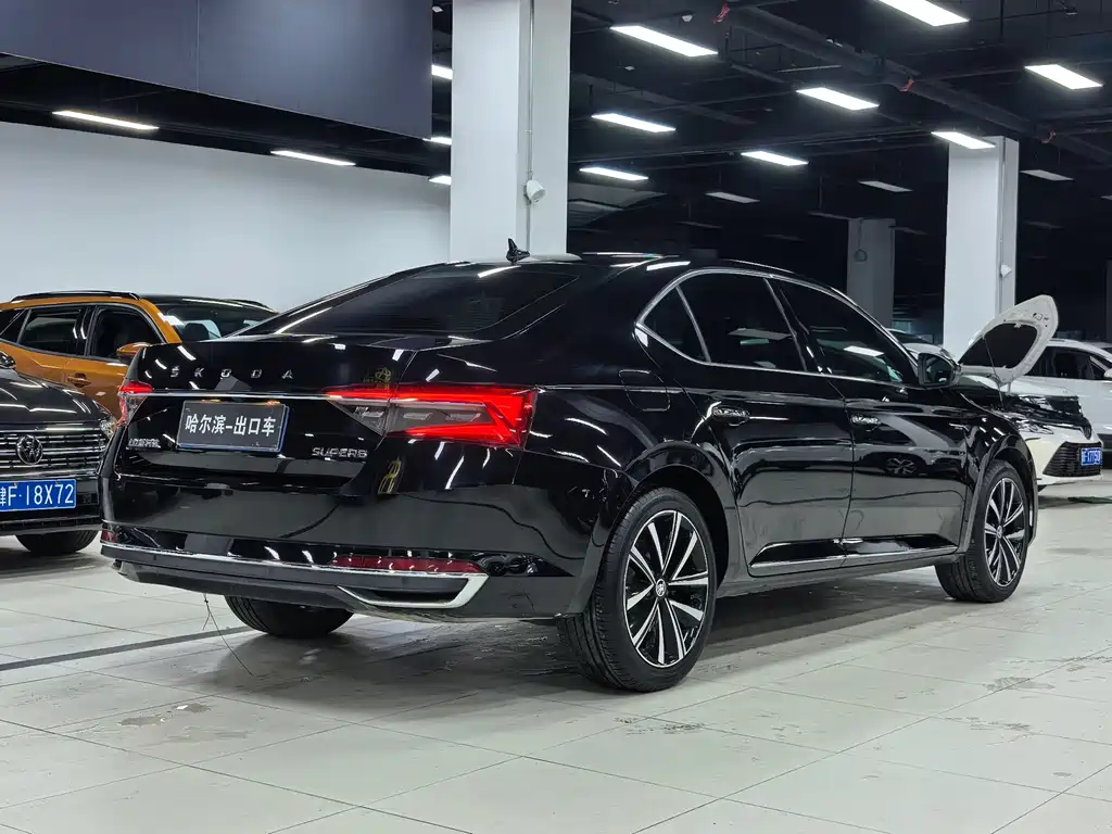 Skoda Speedy 2023 — фото 25