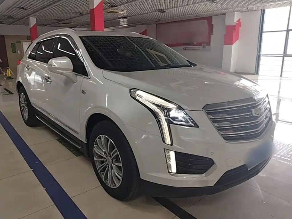 Cadillac XT5 2018 — фото 4