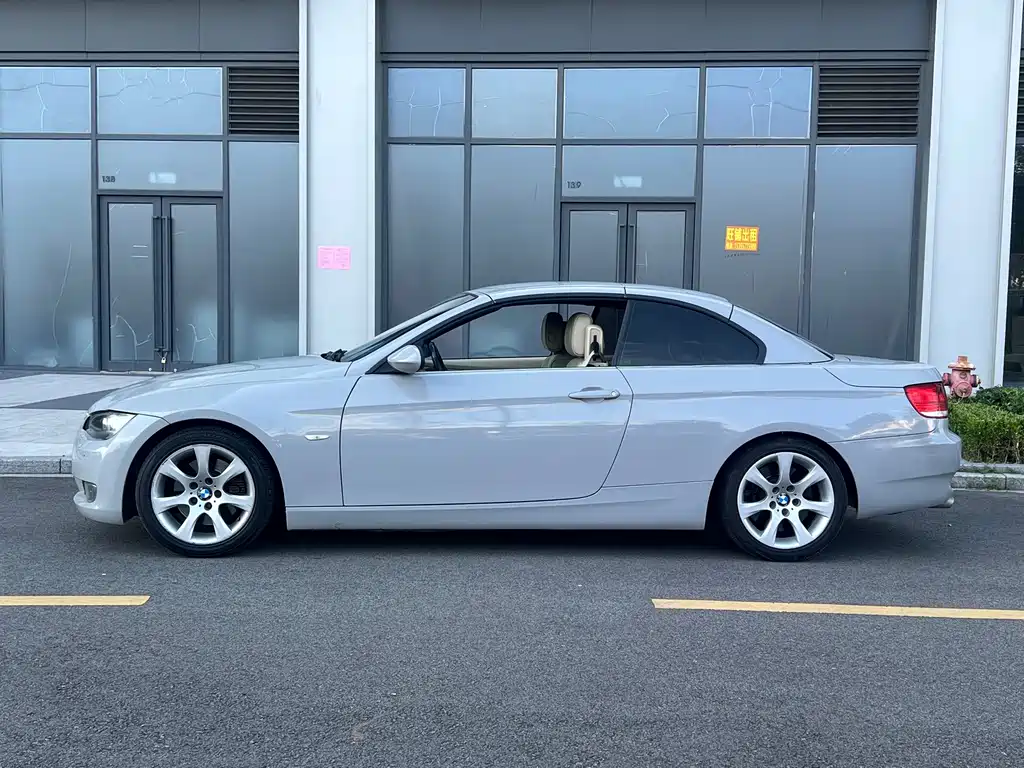 BMW 3 Series 2009