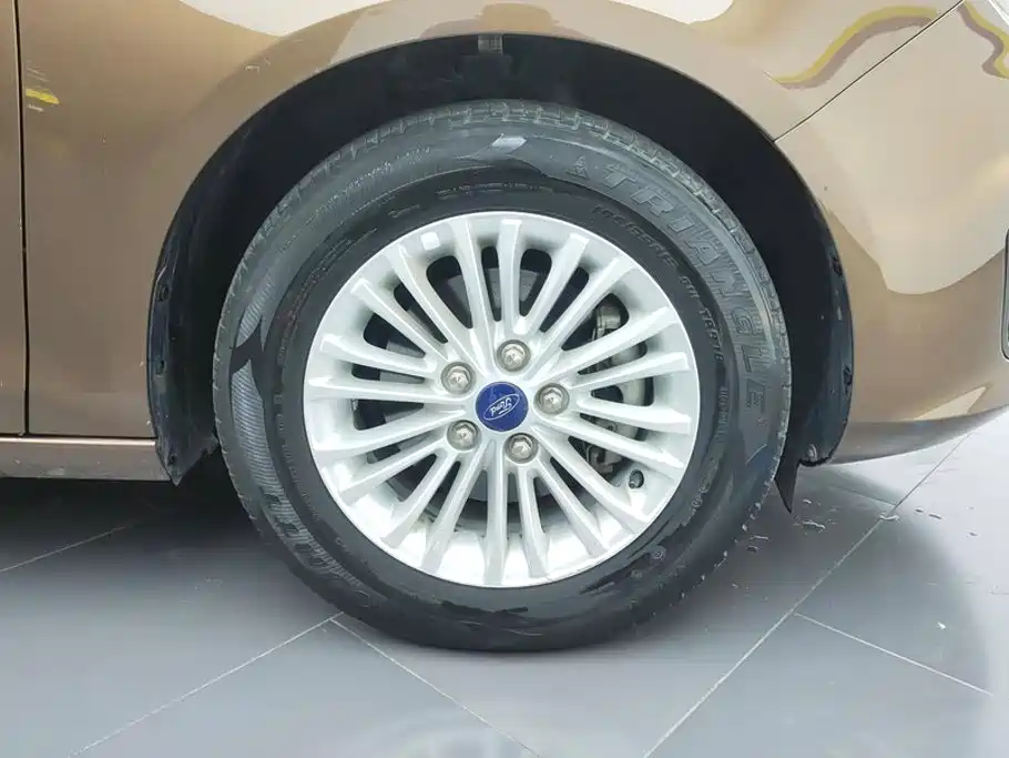 Ford Forrest 2018