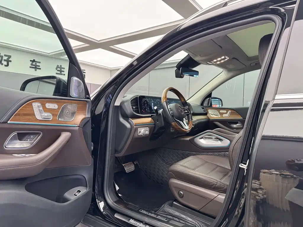 Mercedes-Benz GLS 2022 — фото 4