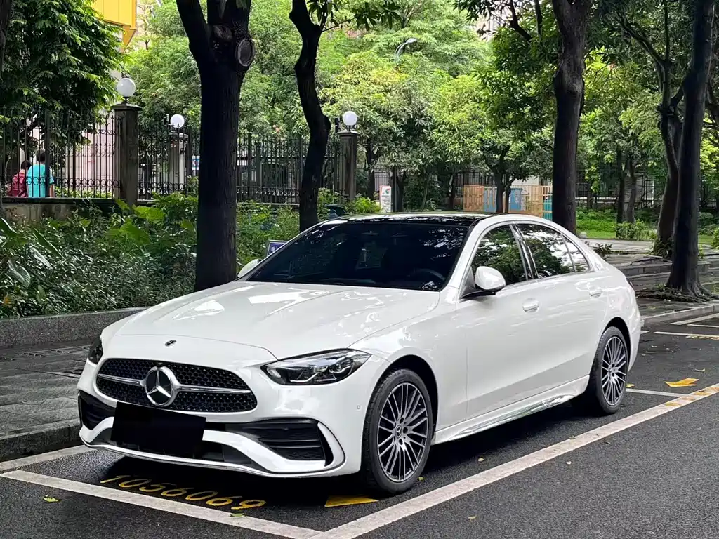 Mercedes-Benz C-Class 2023
