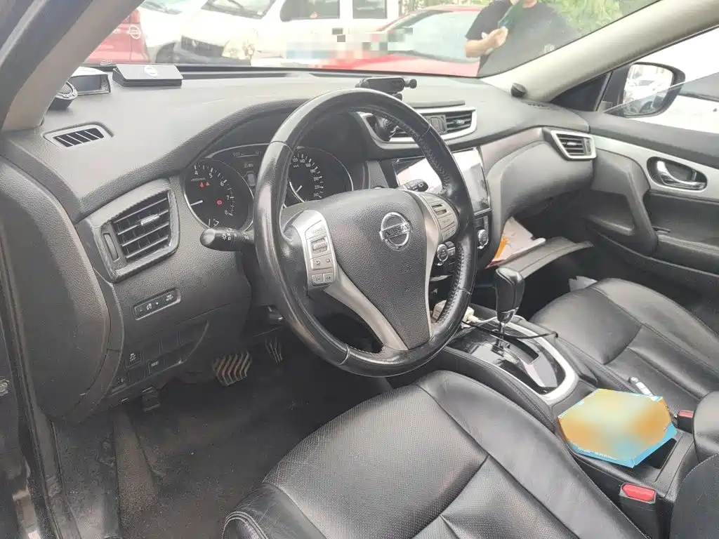 Nissan X-Trail 2015 — фото 11
