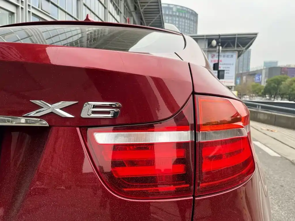 BMW X6 2014 — фото 10