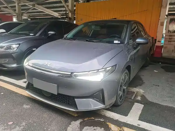 XPeng P5 2022
