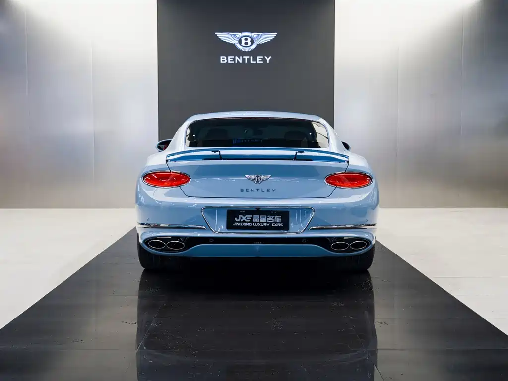 Bentley Continental 2022 — фото 9