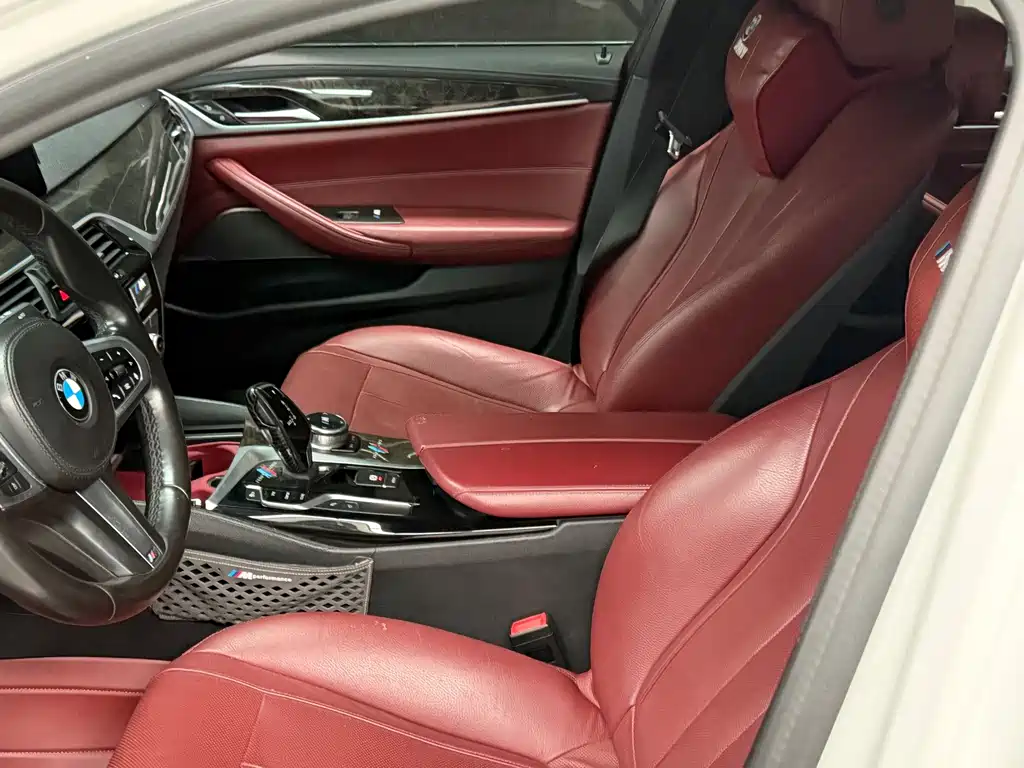 BMW 5 Series 2020