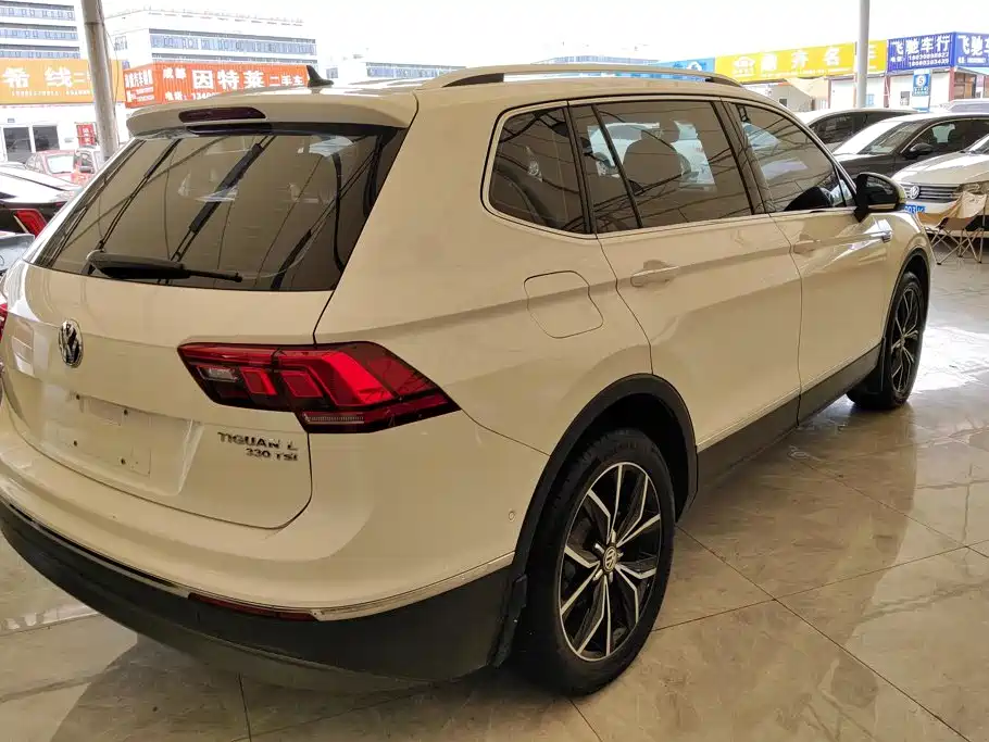 Volkswagen Tiguan L 2019