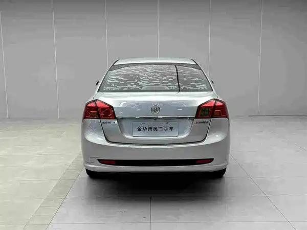 Buick Excelle 2012