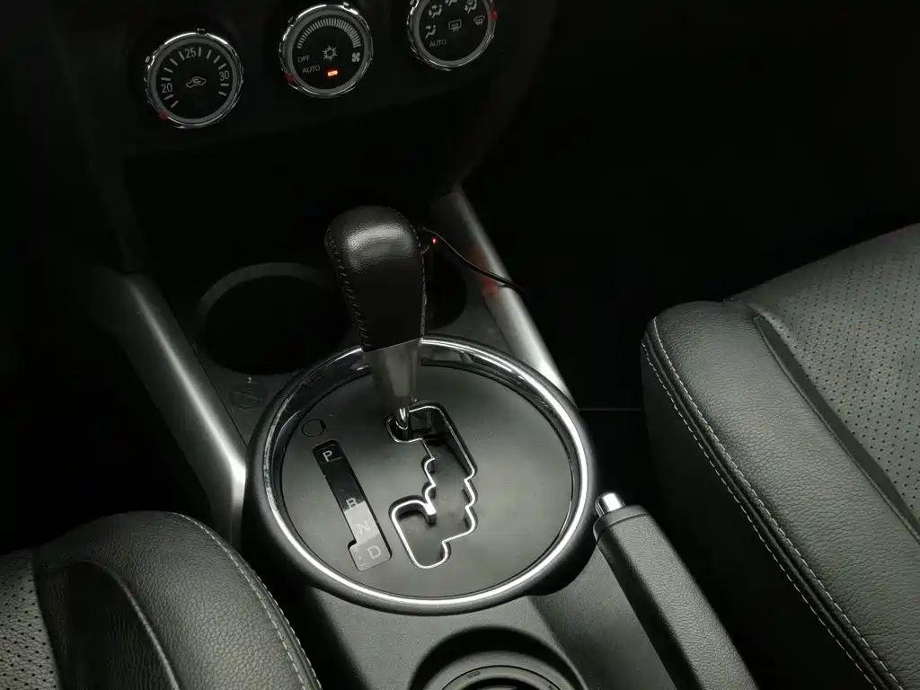 Mitsubishi Jinxuan ASX 2017 — фото 13