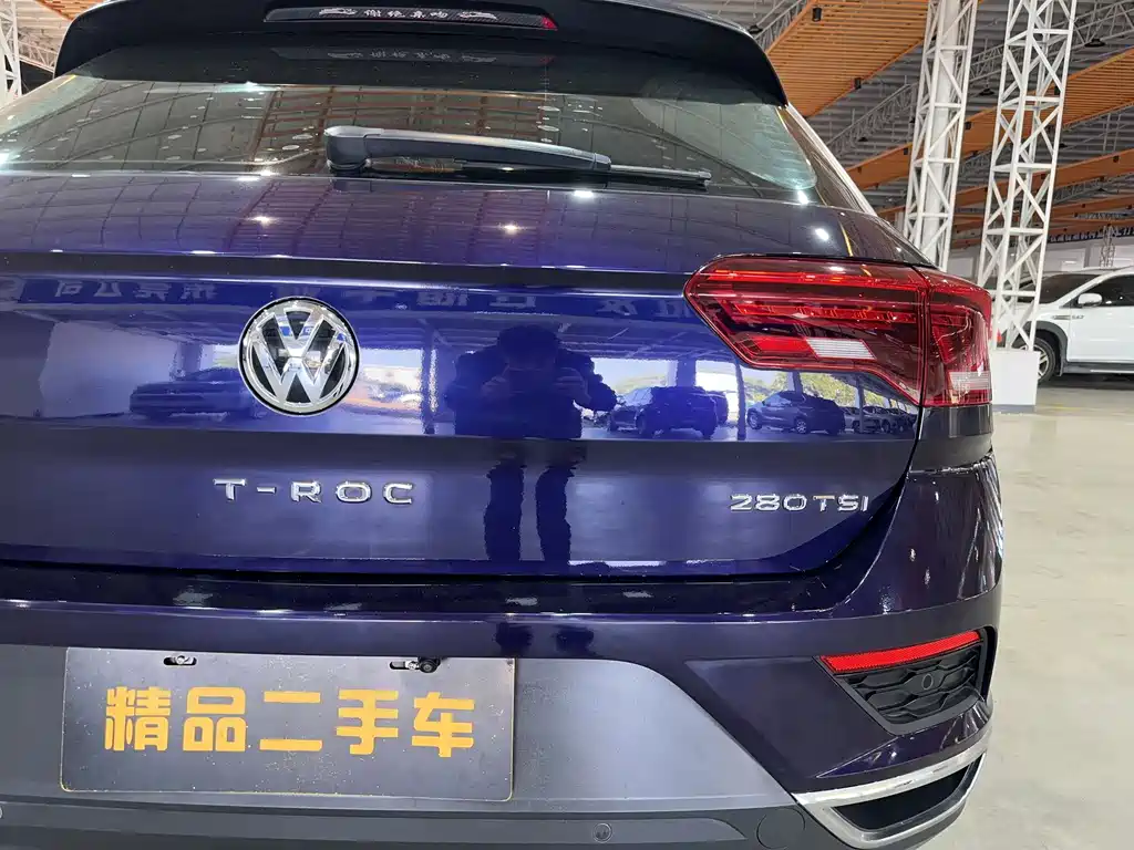 Volkswagen T-Roc 2020 — фото 10