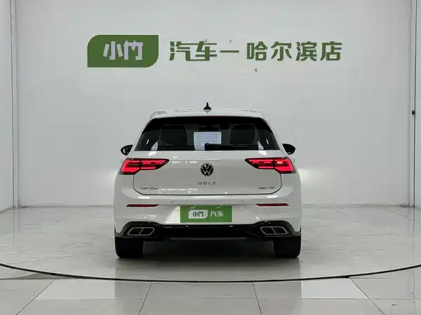 Volkswagen Golf 2022